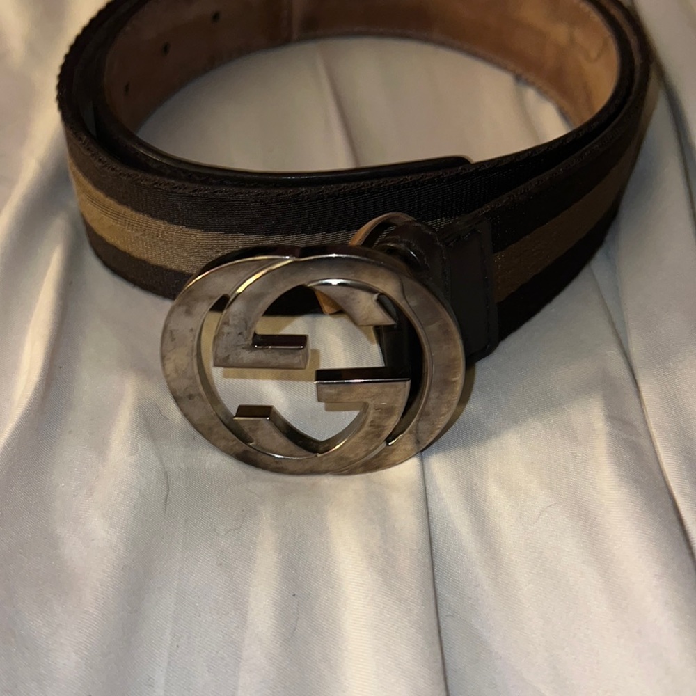 Gucci belt